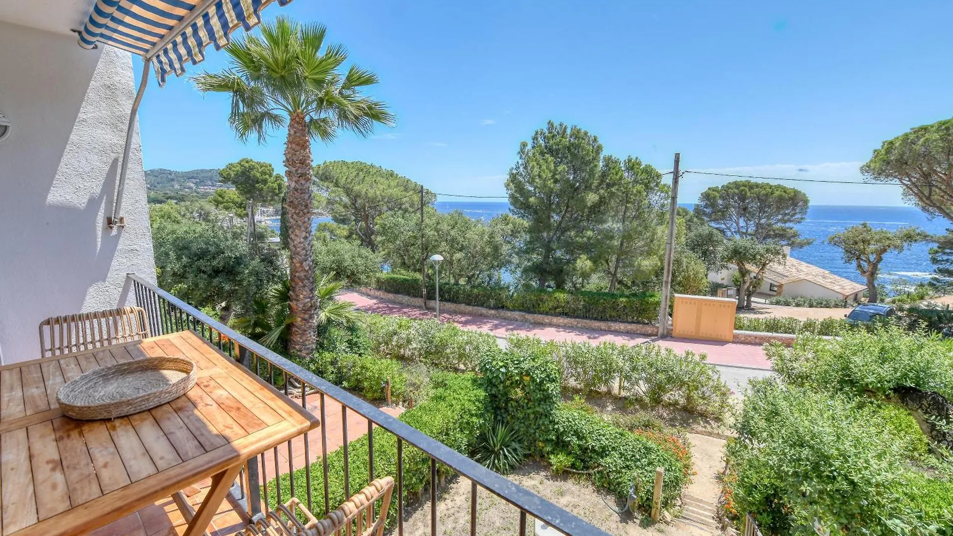 Santa Agatha Sant Roc Apartment Calella De Palafrugell
